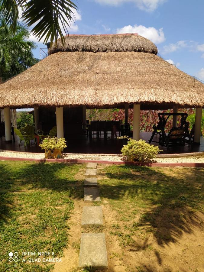 Casa Campo Emaus Caucasia Esterno foto